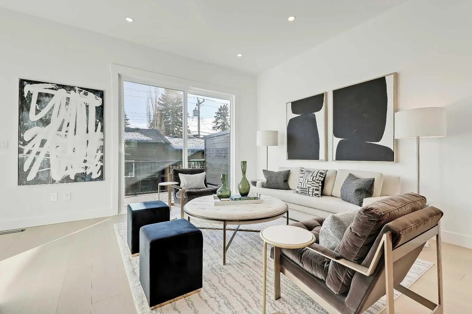 732 33a Street Northwest, Calgary – Residential Semi Detached (Half Duplex) Listing Photo 11