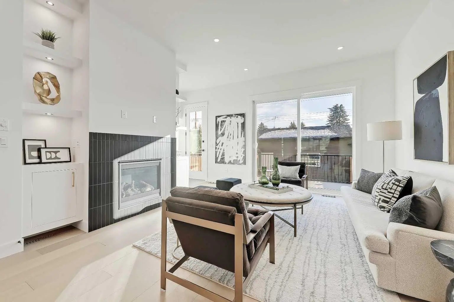 732 33a Street Northwest, Calgary – Residential Semi Detached (Half Duplex) Listing Photo 12