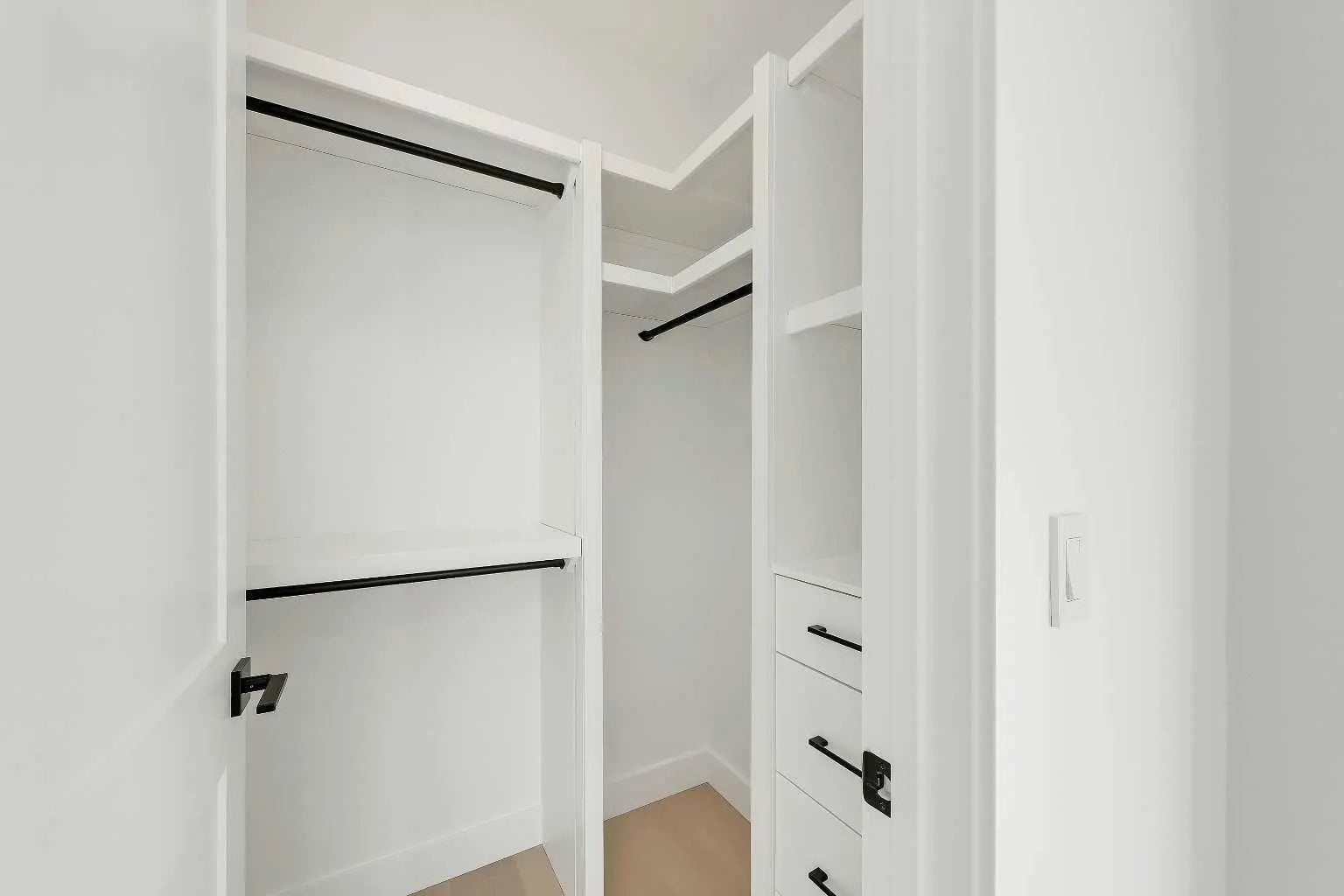 732 33a Street Northwest, Calgary – Residential Semi Detached (Half Duplex) Listing Photo 27