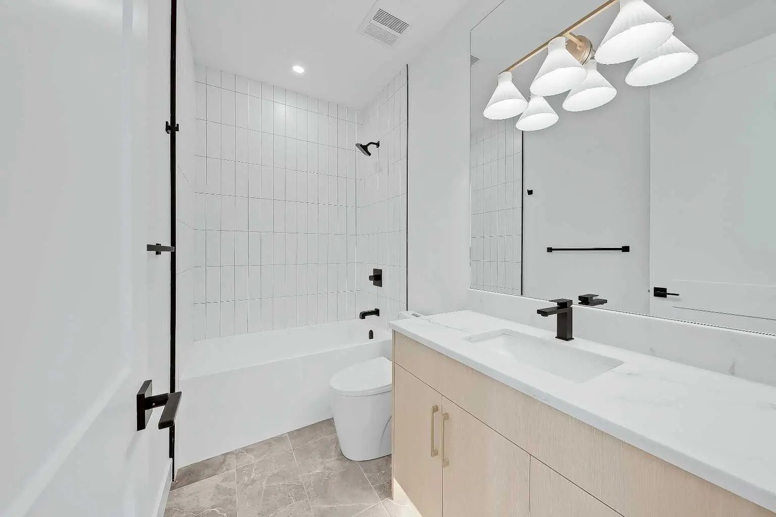 732 33a Street Northwest, Calgary – Residential Semi Detached (Half Duplex) Listing Photo 28