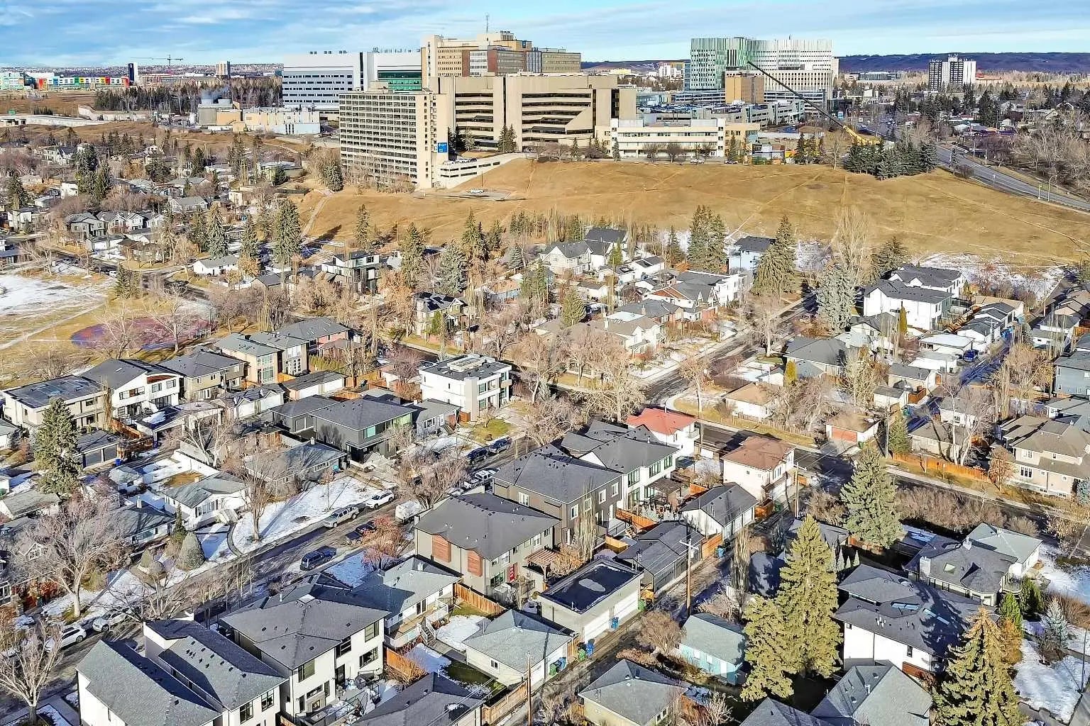 732 33a Street Northwest, Calgary – Residential Semi Detached (Half Duplex) Listing Photo 46