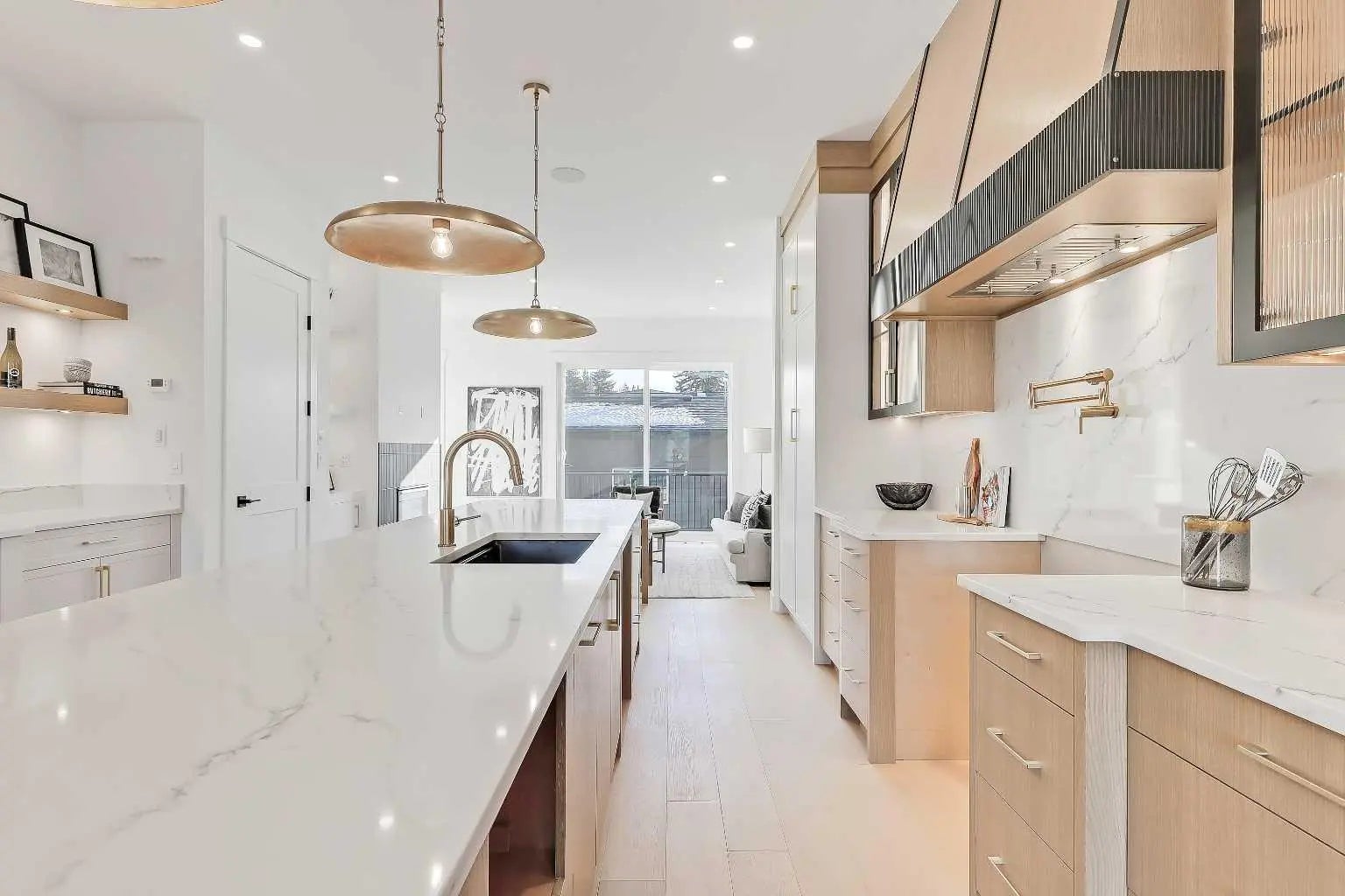 732 33a Street Northwest, Calgary – Residential Semi Detached (Half Duplex) Listing Photo 9