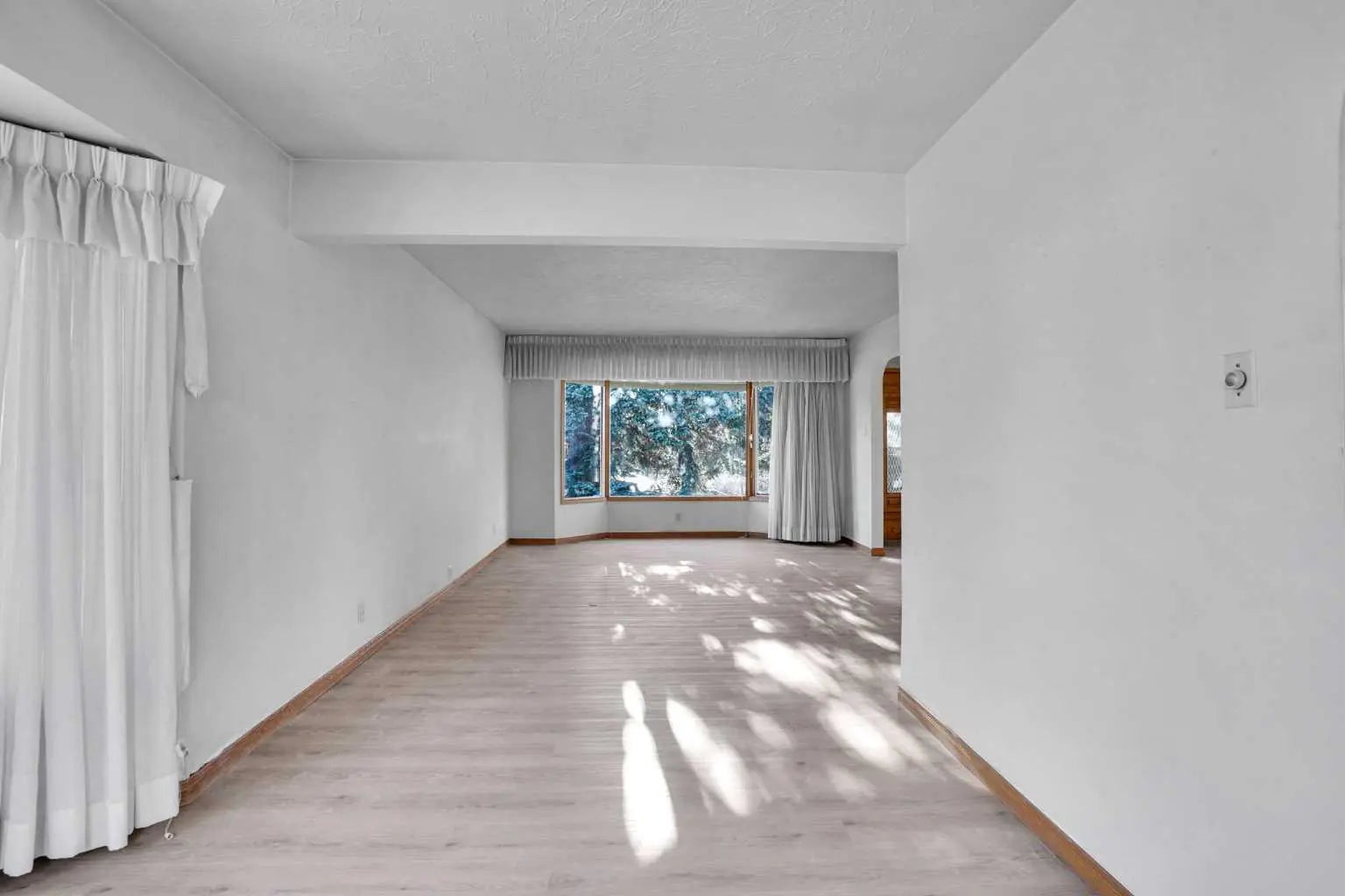 1956 Kelwood Drive Southwest, Calgary – Residential Detached Listing Photo 10