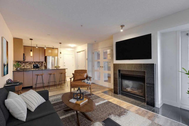 106, 35 Richard Court Sw, Calgary