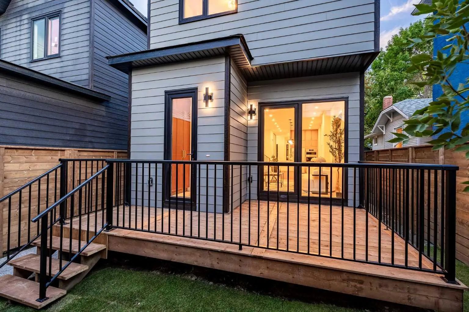 114 7 Avenue Nw Calgary Alberta T2M0A2 Crescent Heights Home For Sale