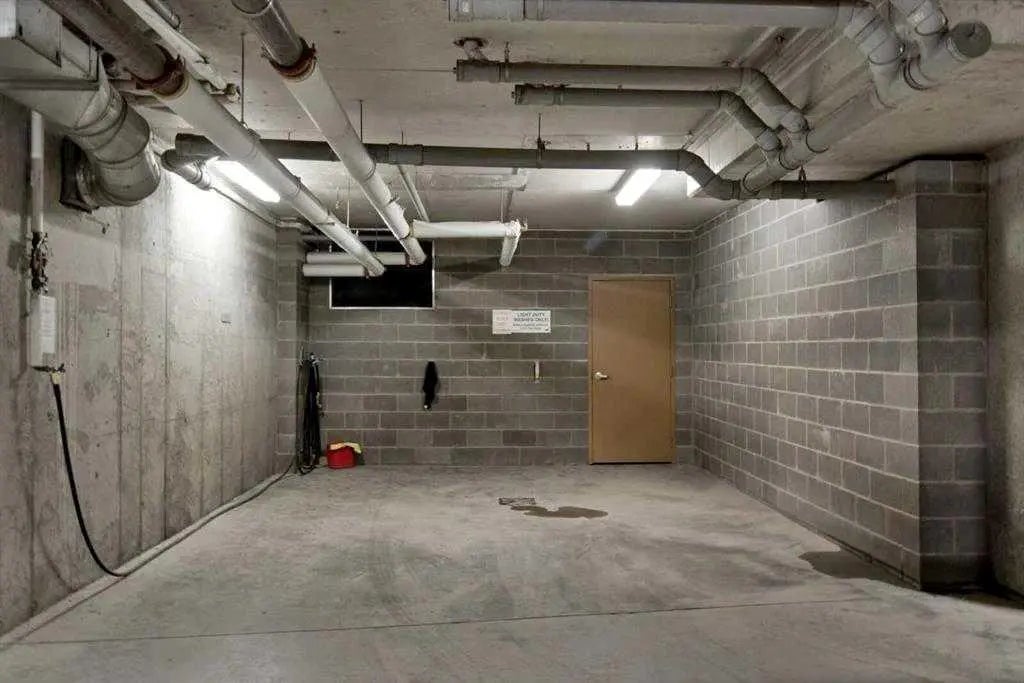 3201, 92 Crystal Shores Road , Okotoks – Residential Apartment Listing Photo 40