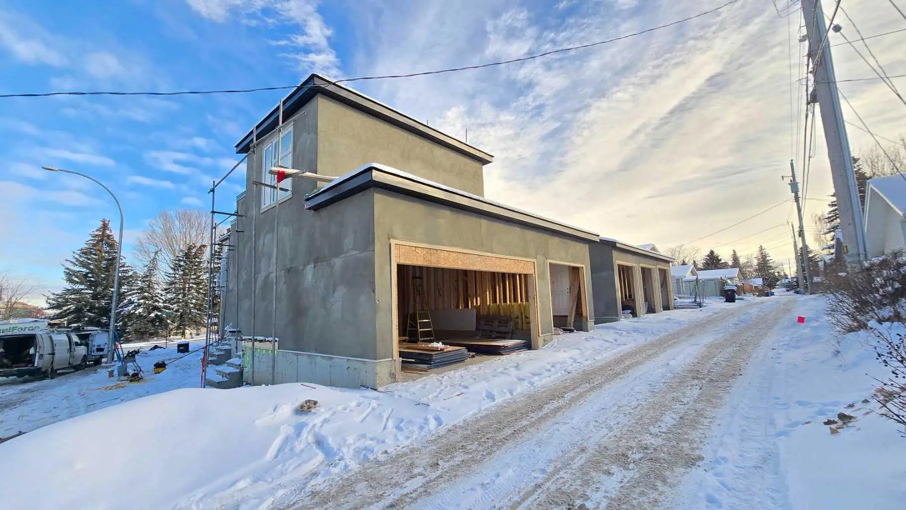 4767 Montana Crescent Northwest, Calgary – Commercial Multi Family Listing Photo 8