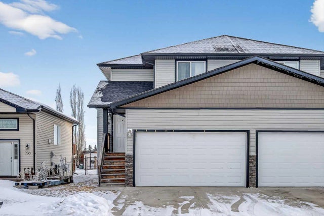 728 Carriage Lane Drive , Carstairs