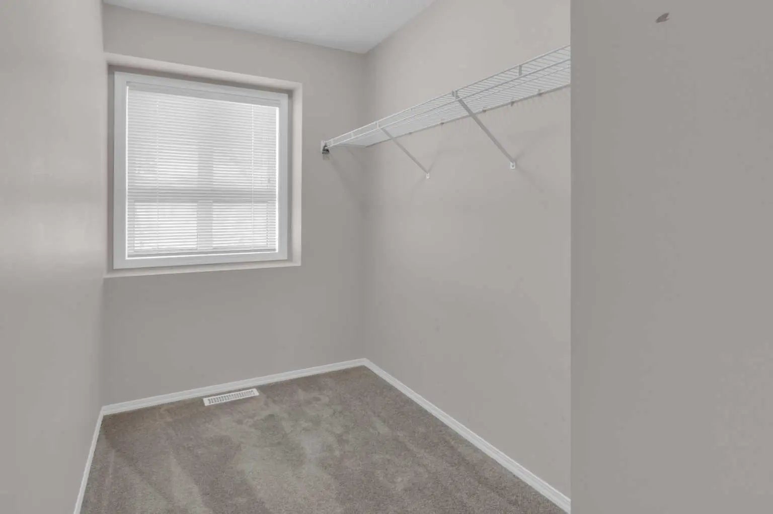 227 Harvest Gold Place Northeast, Calgary – Residential Row/Townhouse Listing Photo 15