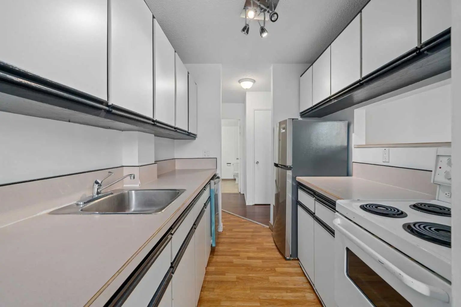 342, 1435 7 Avenue Northwest, Calgary – Residential Apartment Listing Photo 10