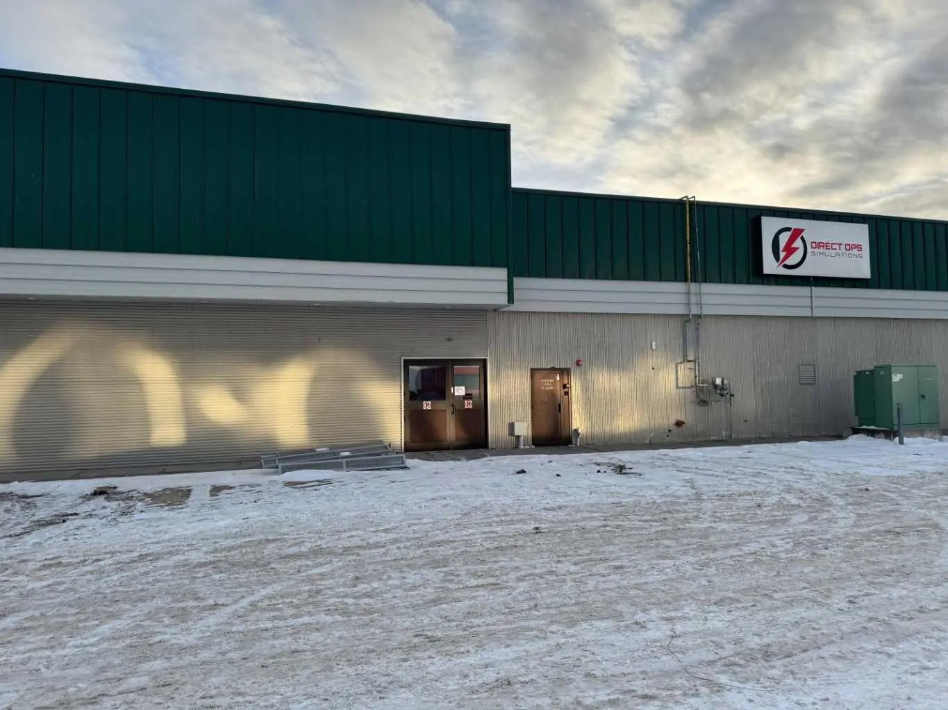 6 1411 33 Street Northeast, Calgary – Commercial Industrial Listing Photo 3