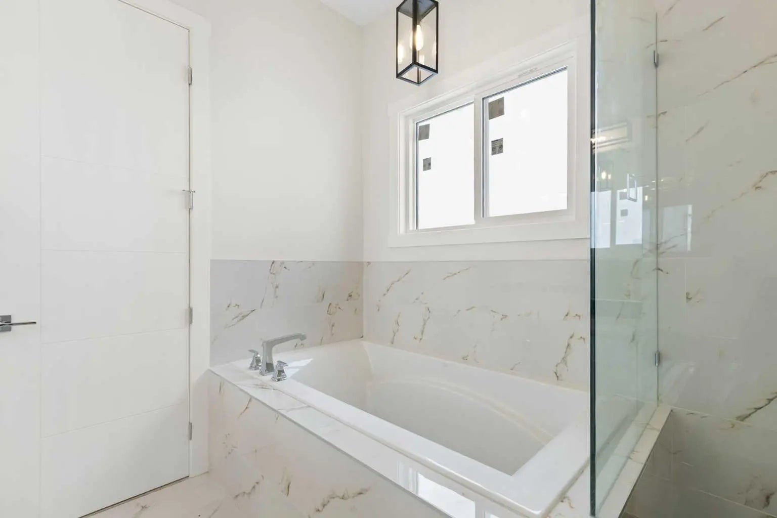 376 Muirfield Crescent , Lyalta – Residential Detached Listing Photo 18