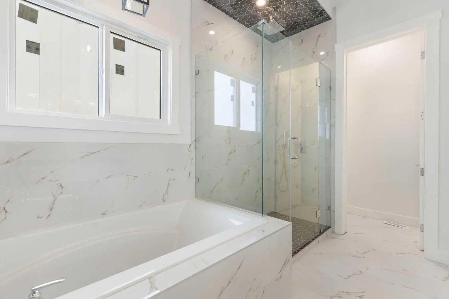 376 Muirfield Crescent , Lyalta – Residential Detached Listing Photo 19