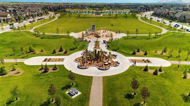 607 Mahogany Road Se, Calgary