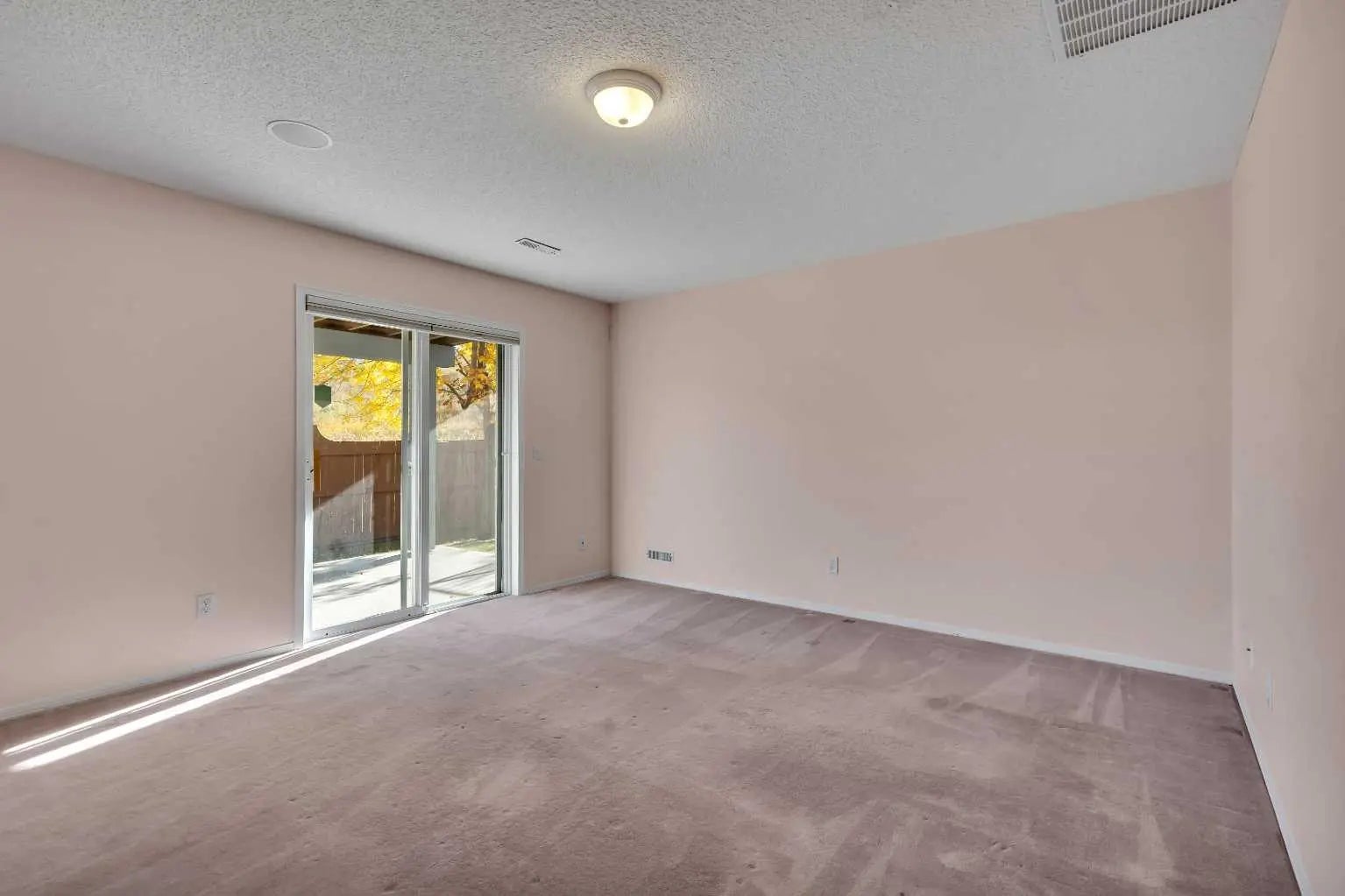 140 Valley Ridge Heights Northwest, Calgary – Residential Row/Townhouse Listing Photo 12