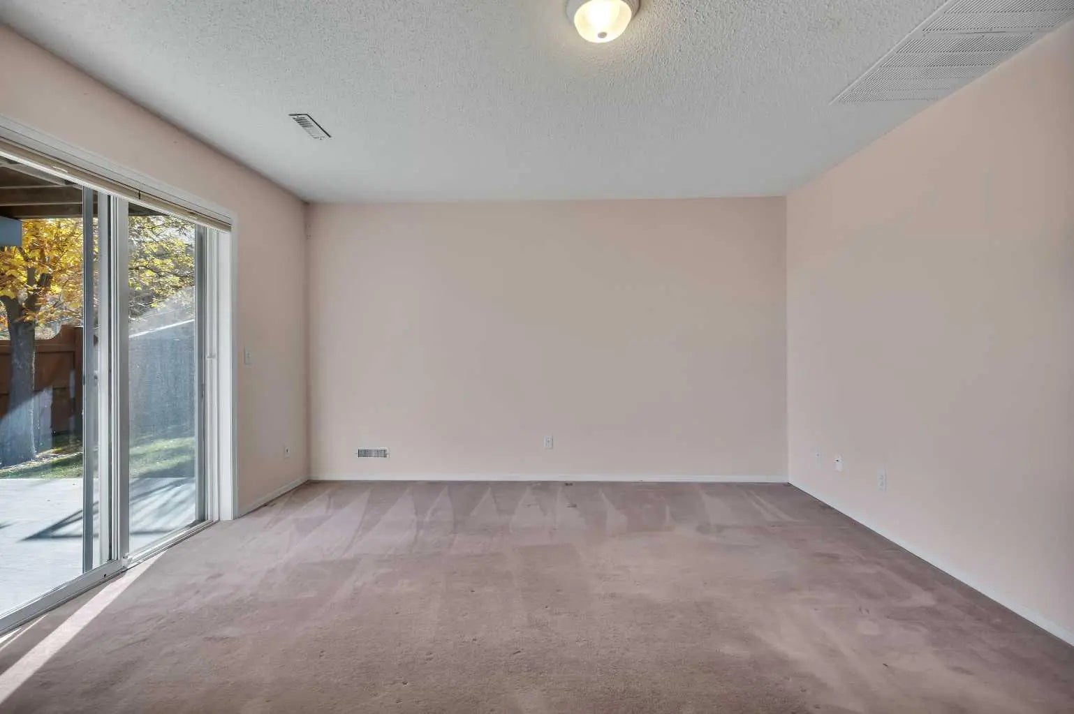 140 Valley Ridge Heights Northwest, Calgary – Residential Row/Townhouse Listing Photo 13