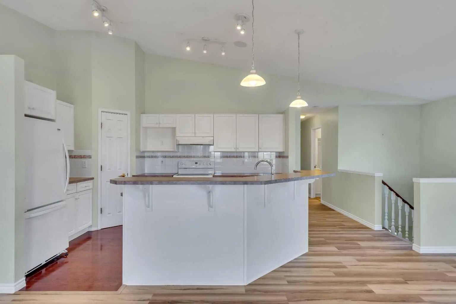 140 Valley Ridge Heights Northwest, Calgary – Residential Row/Townhouse Listing Photo 25