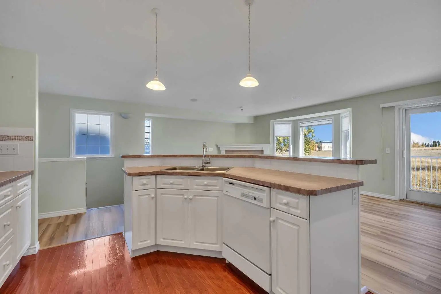 140 Valley Ridge Heights Northwest, Calgary – Residential Row/Townhouse Listing Photo 28