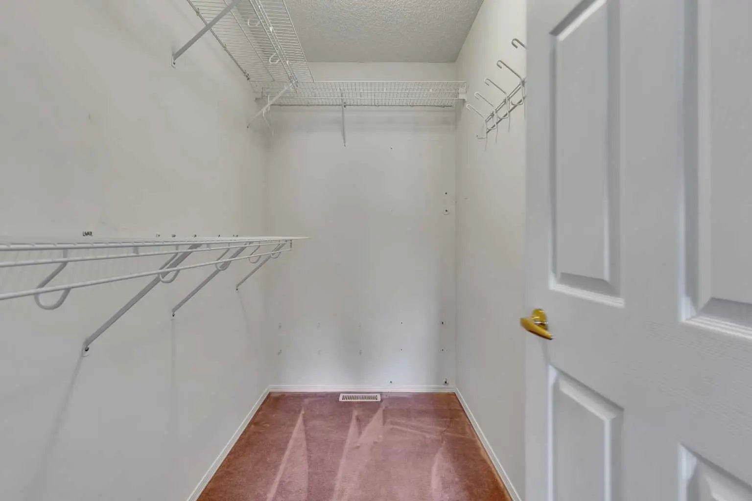 140 Valley Ridge Heights Northwest, Calgary – Residential Row/Townhouse Listing Photo 39