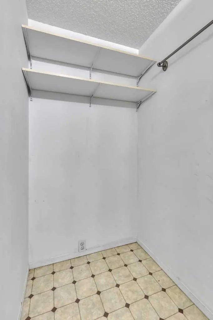 140 Valley Ridge Heights Northwest, Calgary – Residential Row/Townhouse Listing Photo 8