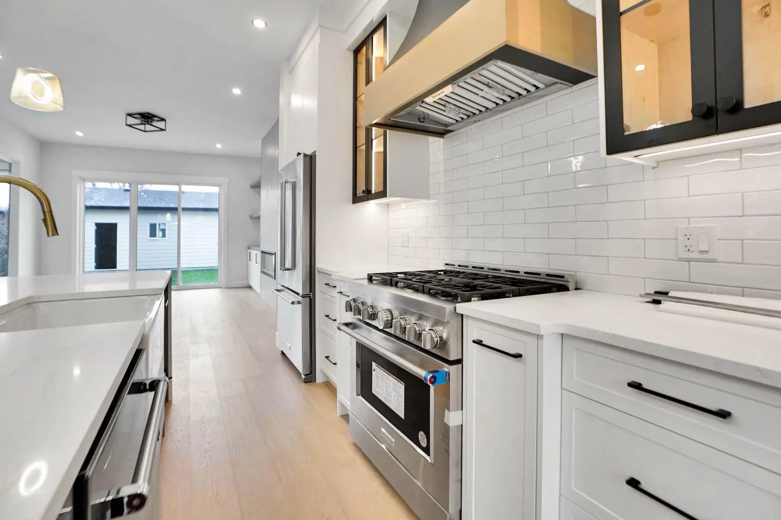 8528 47 Avenue Northwest, Calgary – Residential Semi Detached (Half Duplex) Listing Photo 21