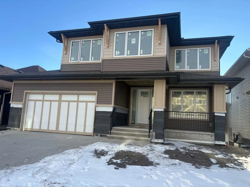 26 Heritage Close , Cochrane