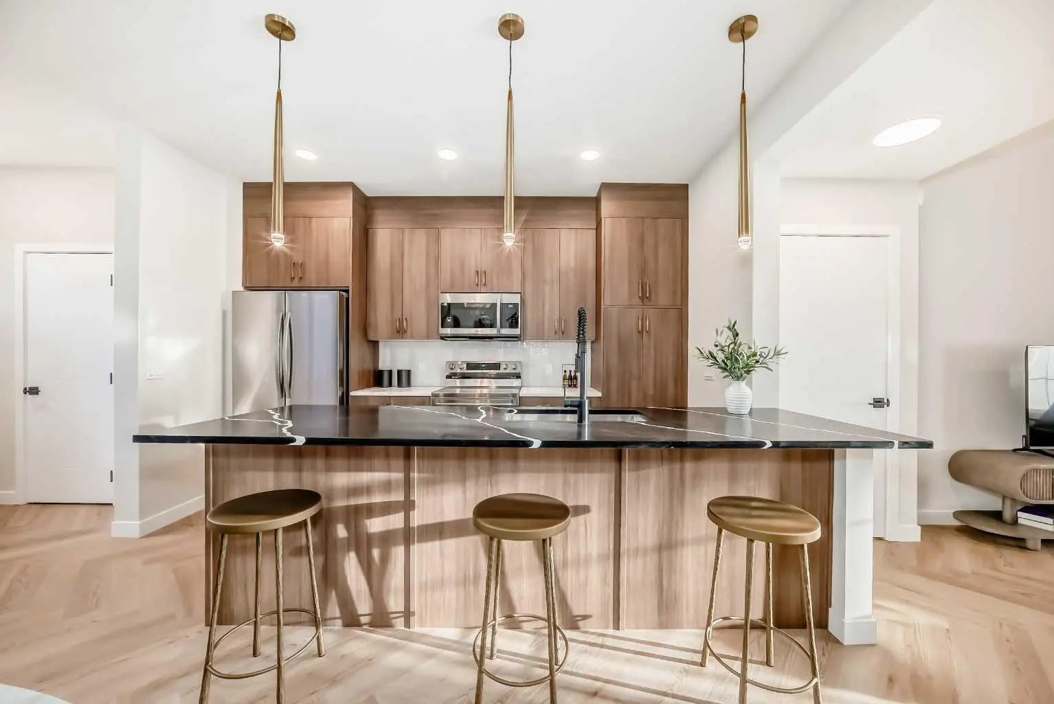 Photo of Listing #A2277185