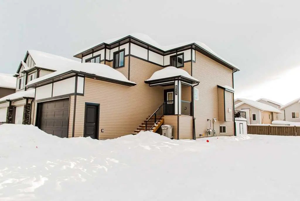 8533 71a Avenue , Grande Prairie