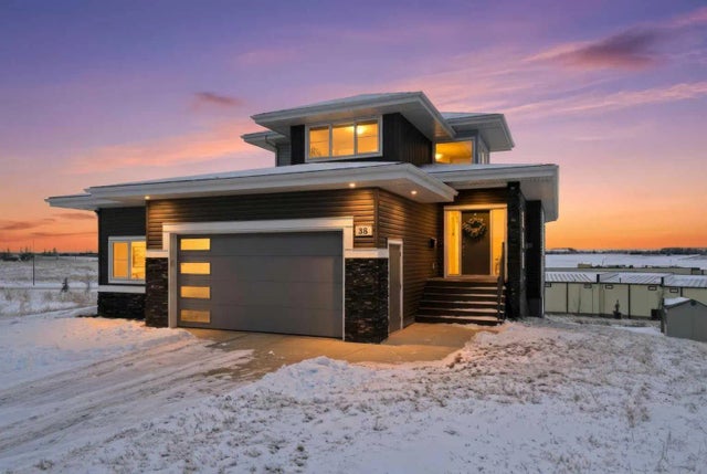 38 Vista Close , Blackfalds