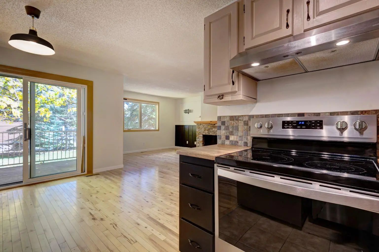 105 200 Three Sisters Drive , Canmore – Residential Row/Townhouse Listing Photo 11