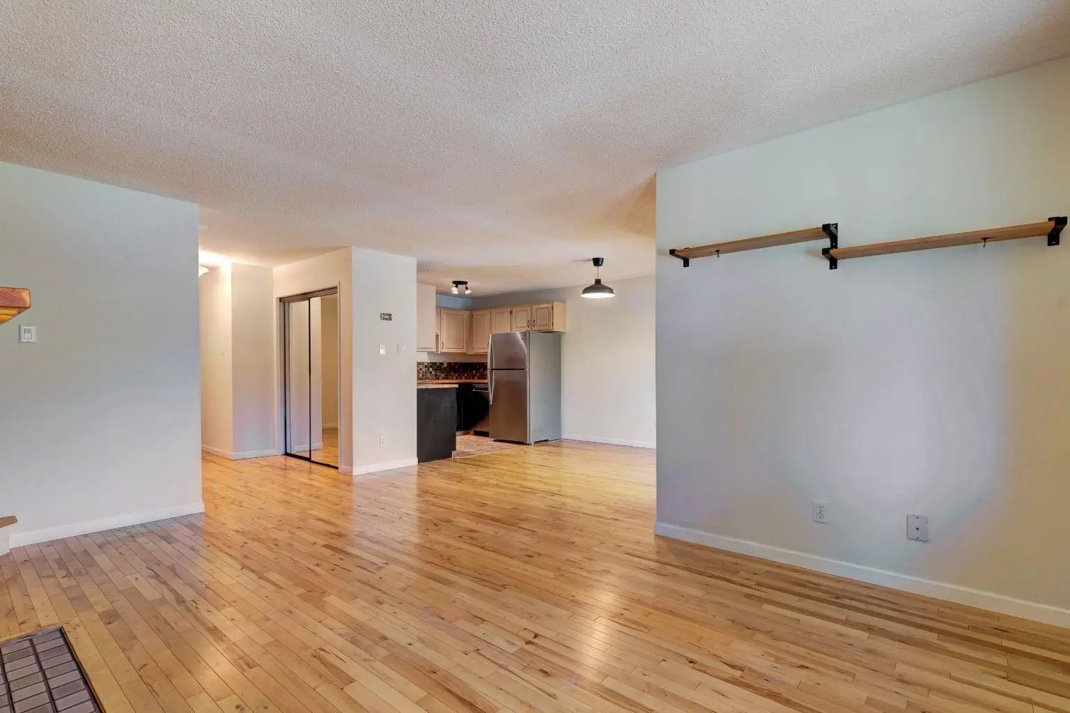 105 200 Three Sisters Drive , Canmore – Residential Row/Townhouse Listing Photo 5