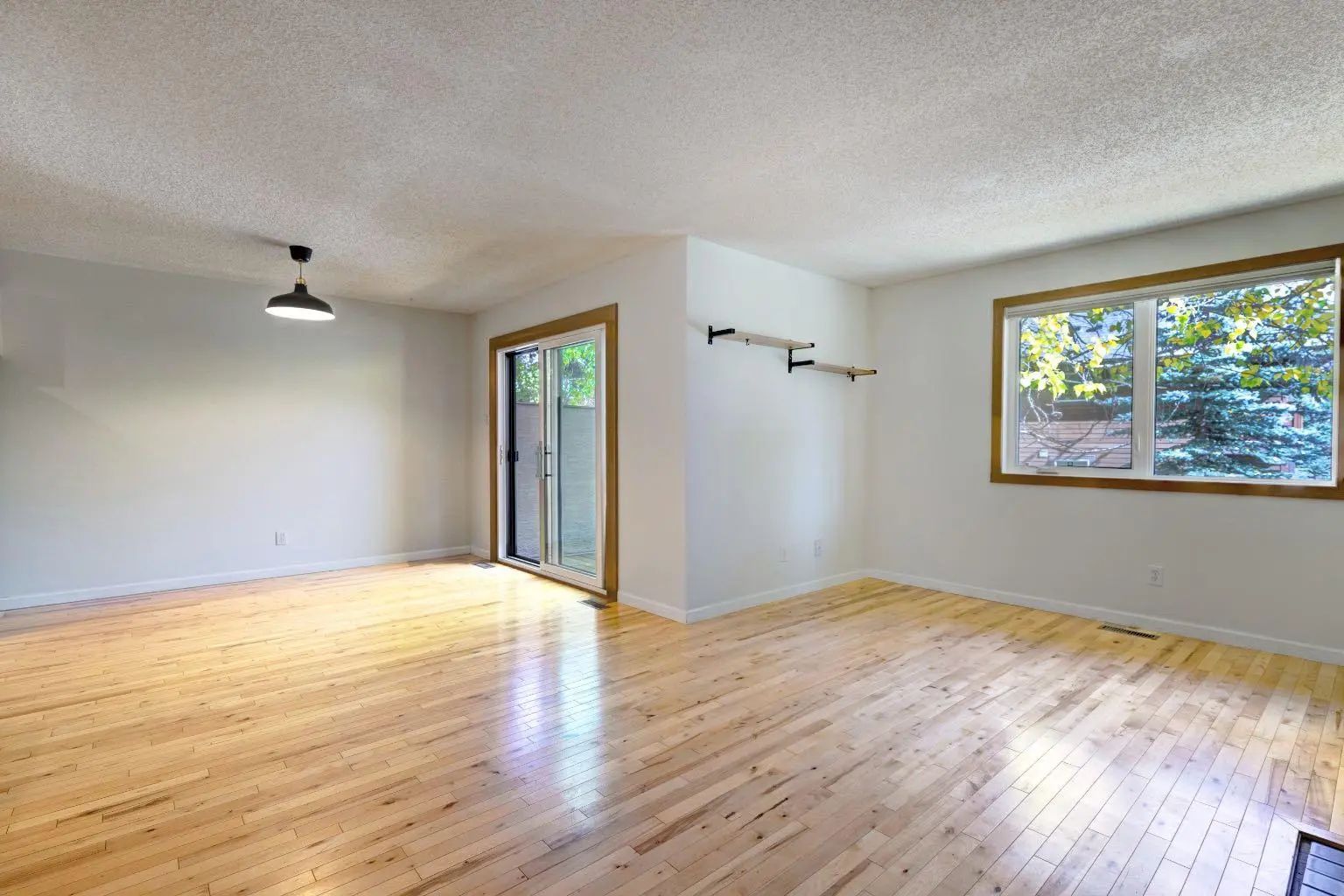 105 200 Three Sisters Drive , Canmore – Residential Row/Townhouse Listing Photo 6
