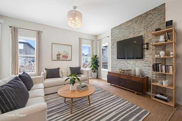 220 Walden Heights Se, Calgary