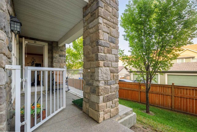 2105, 11 Mahogany Row Se, Calgary