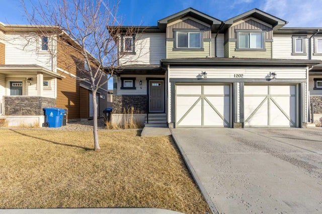 4, 1202 Keystone Road W, Lethbridge