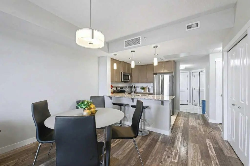 807, 32 Varsity Estates Circle Northwest, Calgary – Residential Apartment Listing Photo 8