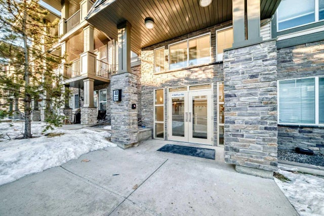 203, 48 Panatella Road Nw, Calgary