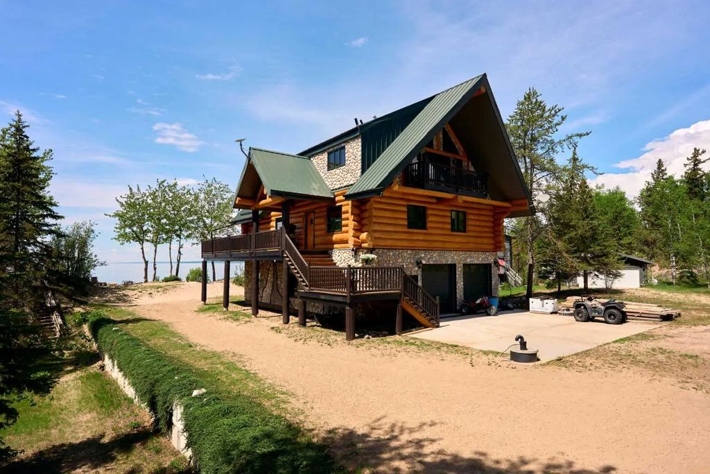 9 Upper Crescent , Marten Beach
