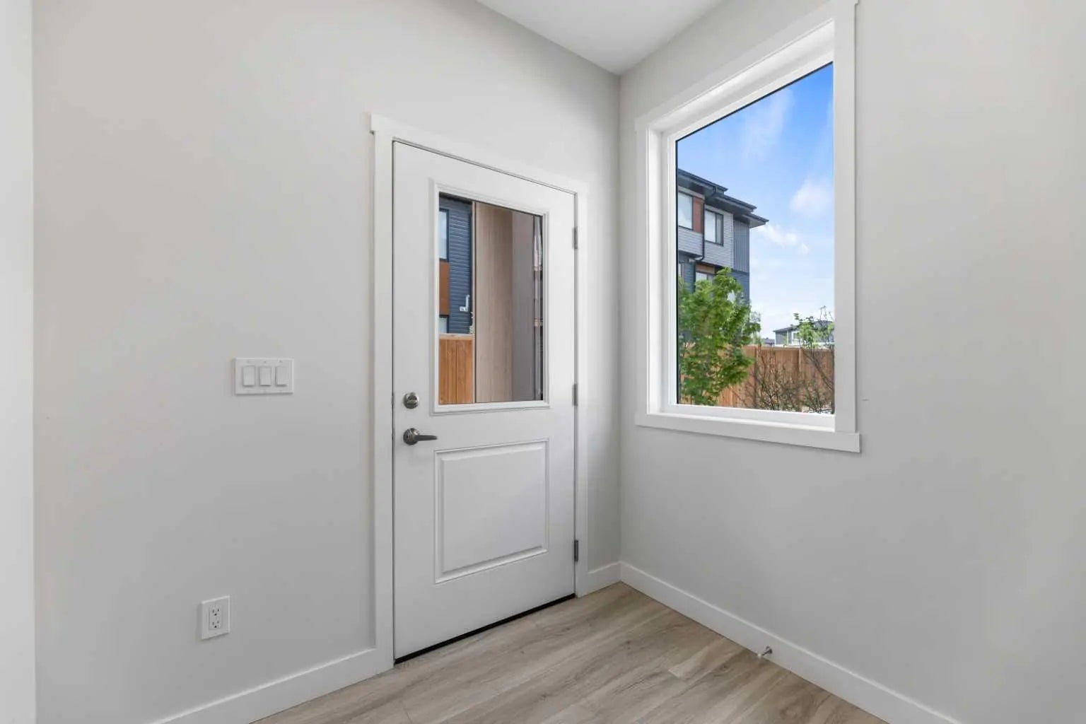 602, 90 Corner Meadows Manor Northeast, Calgary – Residential Row/Townhouse Listing Photo 4