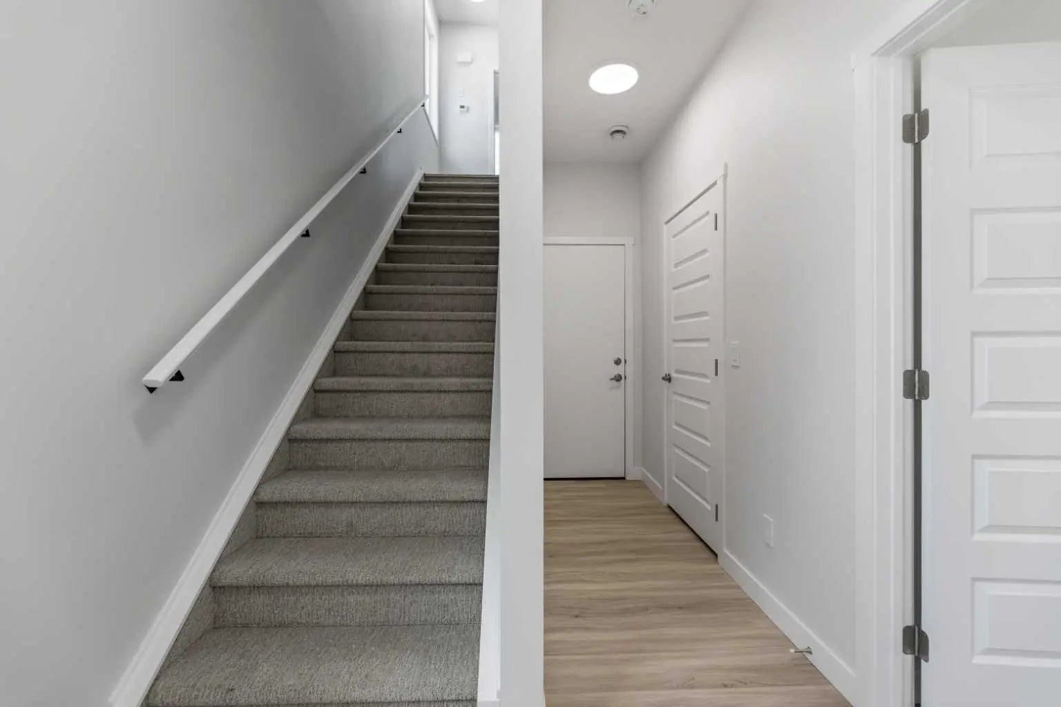 602, 90 Corner Meadows Manor Northeast, Calgary – Residential Row/Townhouse Listing Photo 5