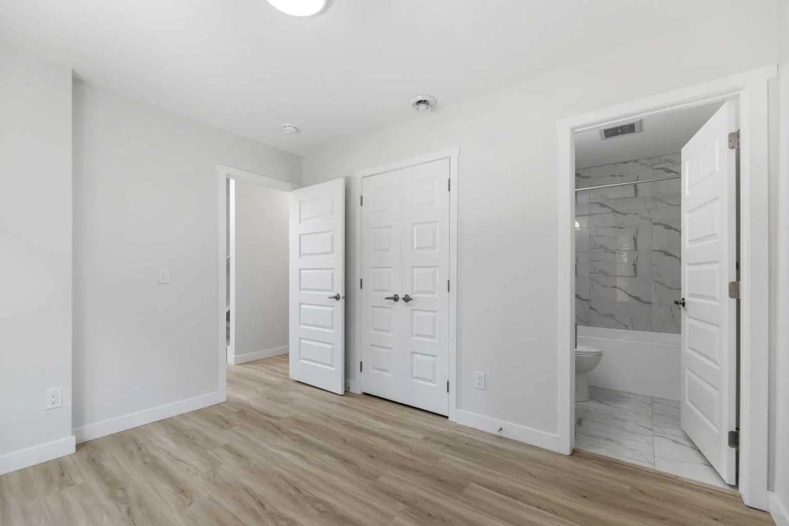 602, 90 Corner Meadows Manor Northeast, Calgary – Residential Row/Townhouse Listing Photo 7