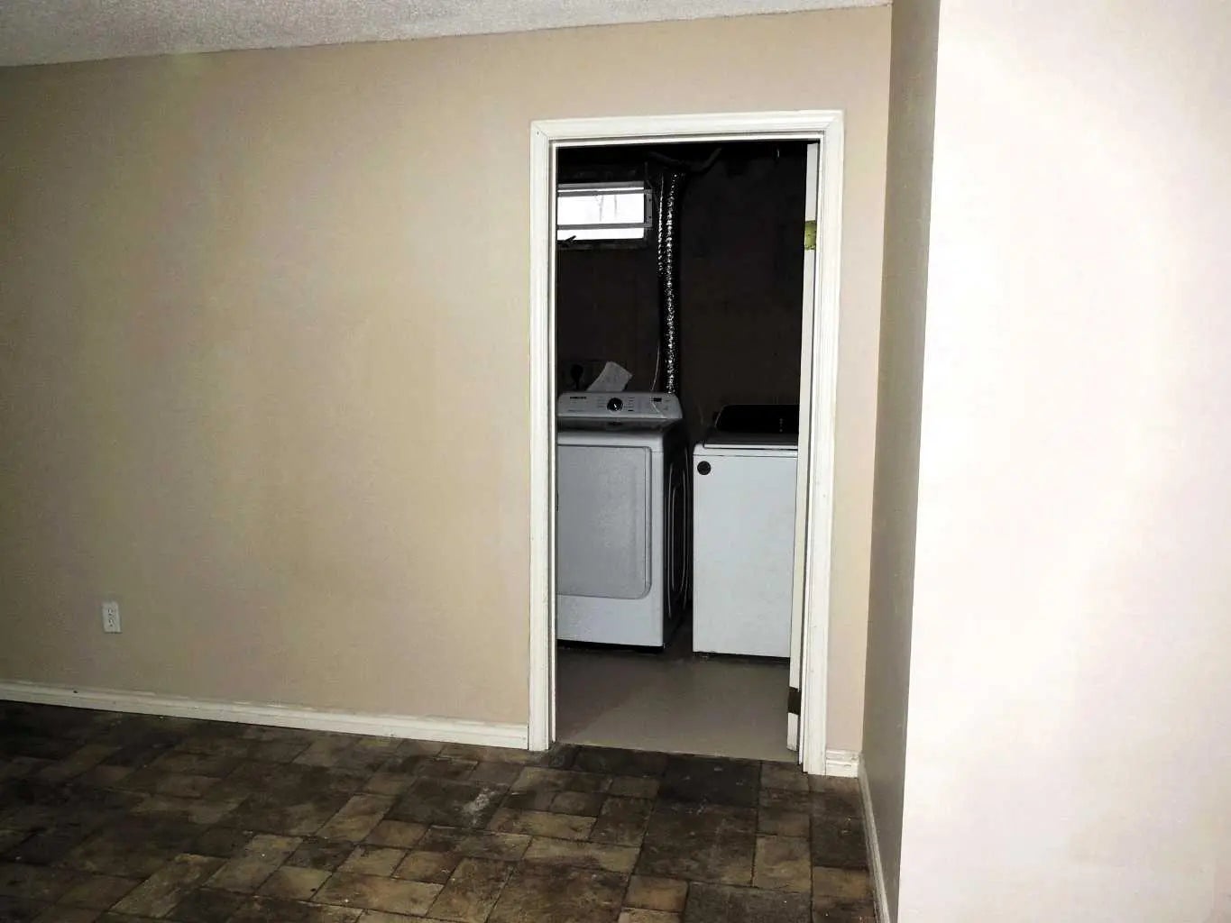 2713 Canmore Road Northwest, Calgary – Residential Semi Detached (Half Duplex) Listing Photo 38