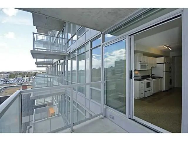 302, 3830 Brentwood Road Northwest, Calgary – Residential Apartment Listing Photo 3