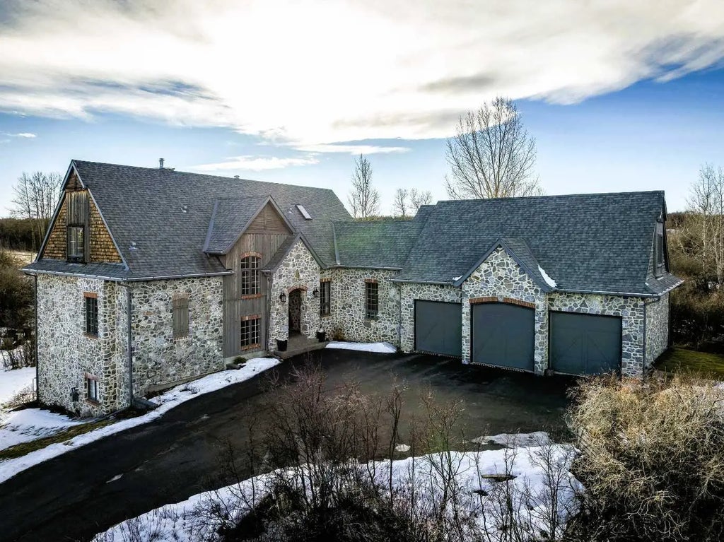 11 Wolfwillow Lane , Rural Rocky View County