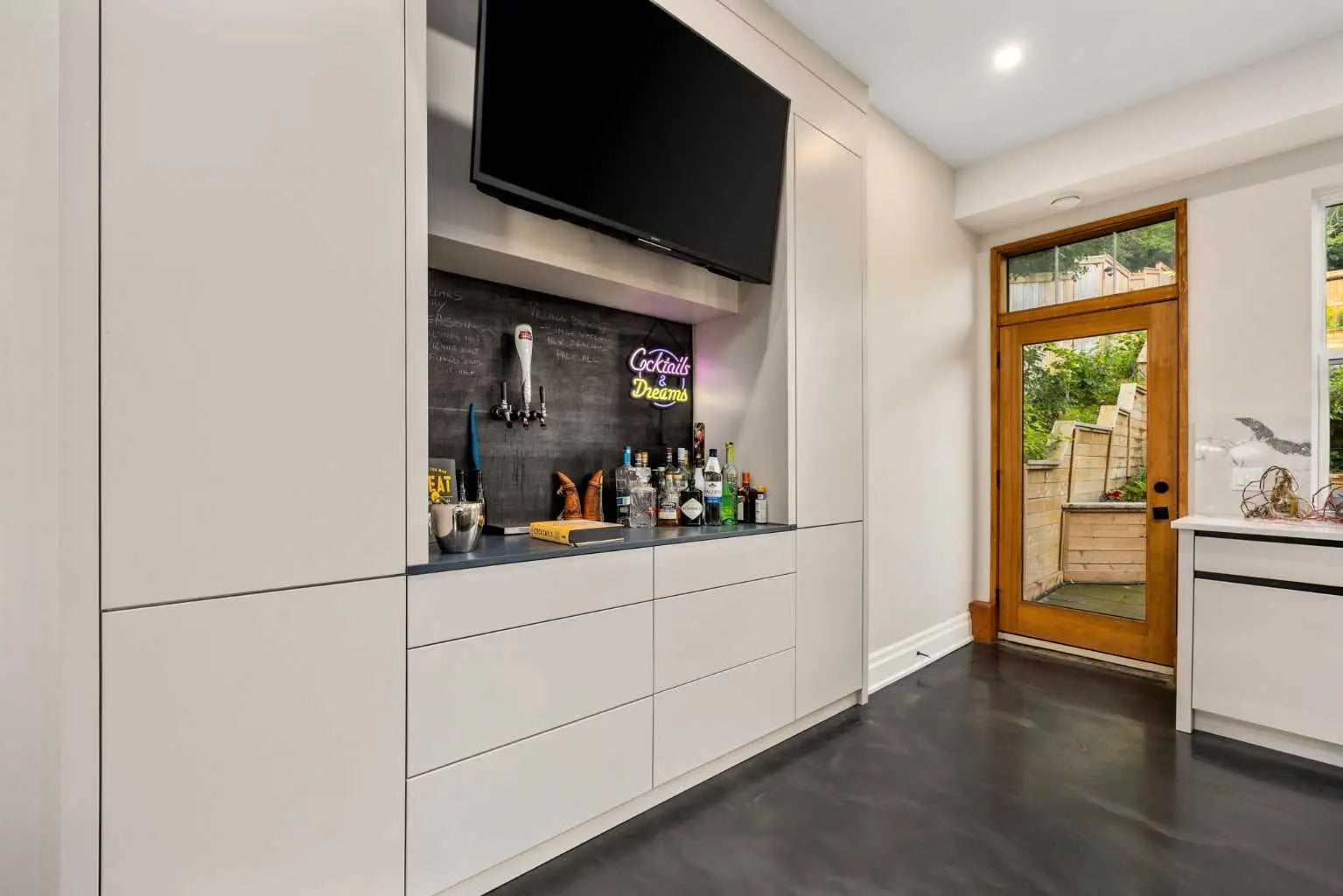 1129 Maggie Street Southeast, Calgary – Residential Detached Listing Photo 11