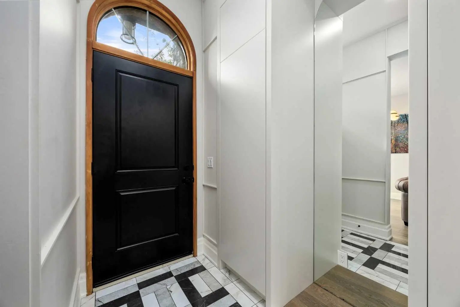 1129 Maggie Street Southeast, Calgary – Residential Detached Listing Photo 2