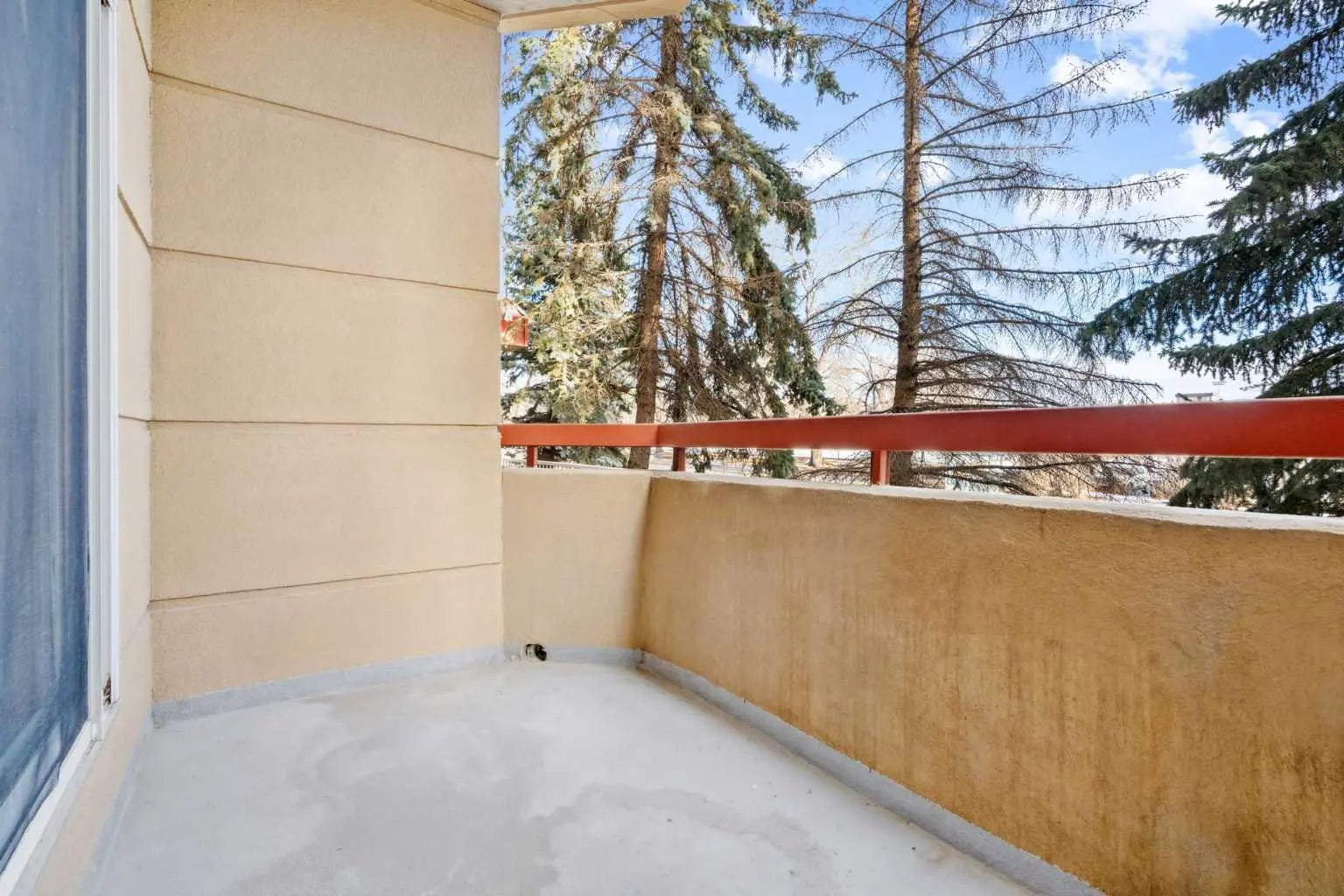 103, 2011 University Drive Northwest, Calgary – Residential Apartment Listing Photo 24