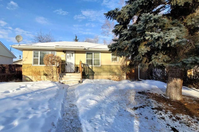 5418 37 Street , Red Deer