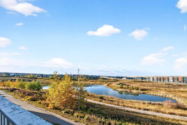 503 Nolanfield Villas Nw, Calgary