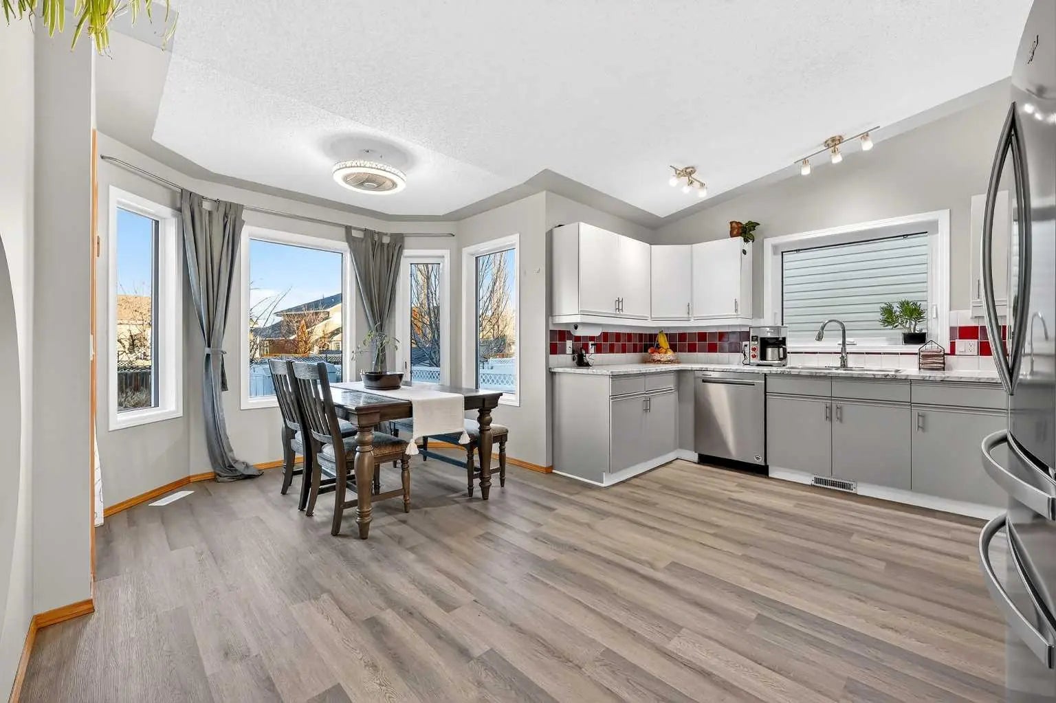 1336 Meadowbrook Drive Southeast, Airdrie – Residential Detached Listing Photo 9